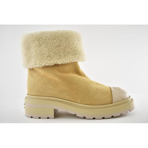 Chanel 20N Beige Suede Shearling Fur CC Cap Toe Pull On Mid Calf Tall Boots 37.5 - Picture 2 of 12